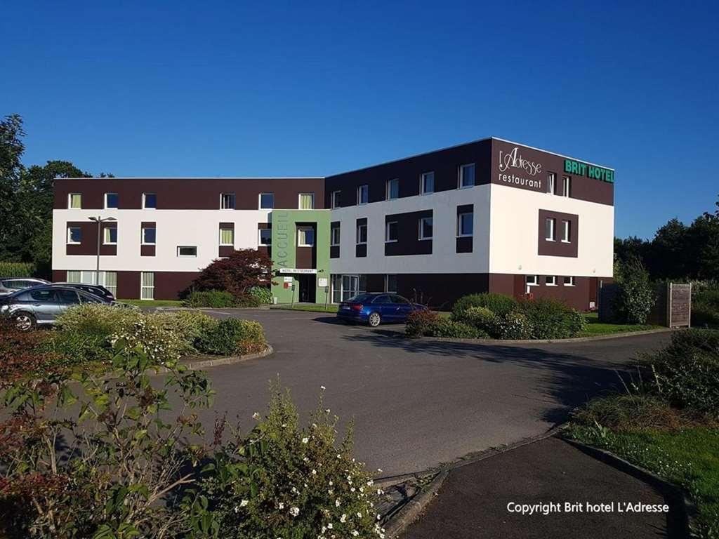 Brit Hotel Saint-Meen-Le-Grand En Broceliande Exterior foto