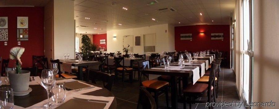 Brit Hotel Saint-Meen-Le-Grand En Broceliande Exterior foto