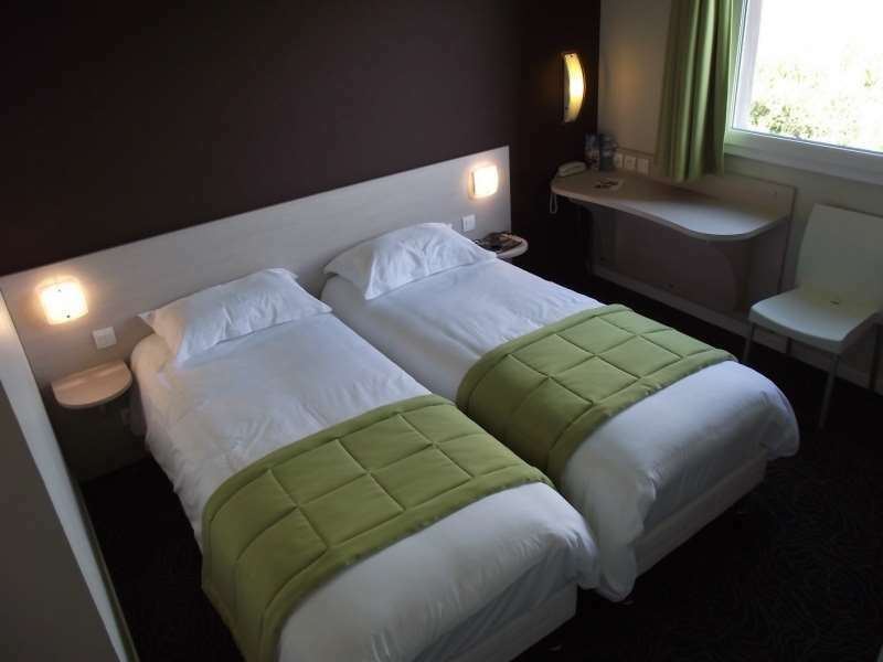 Brit Hotel Saint-Meen-Le-Grand En Broceliande Habitación foto